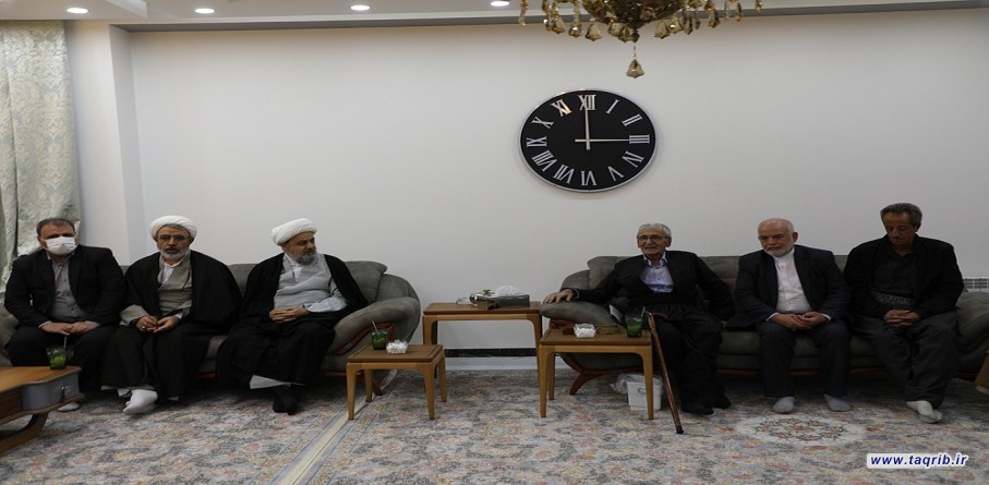 دیدار دبیرکل مجمع جهانی تقریب مذاهب اسلامی با خانواده شهیدان خانزاده و بهرامی