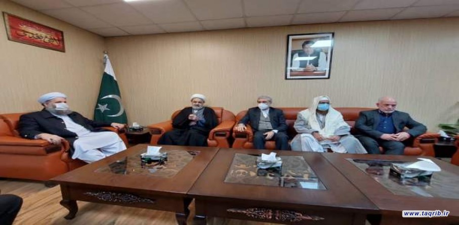 تأکید وزیر امور مذهبی پاکستان بر تعمیق روابط نزدیک با ایران وتبادل نخبگان دینی