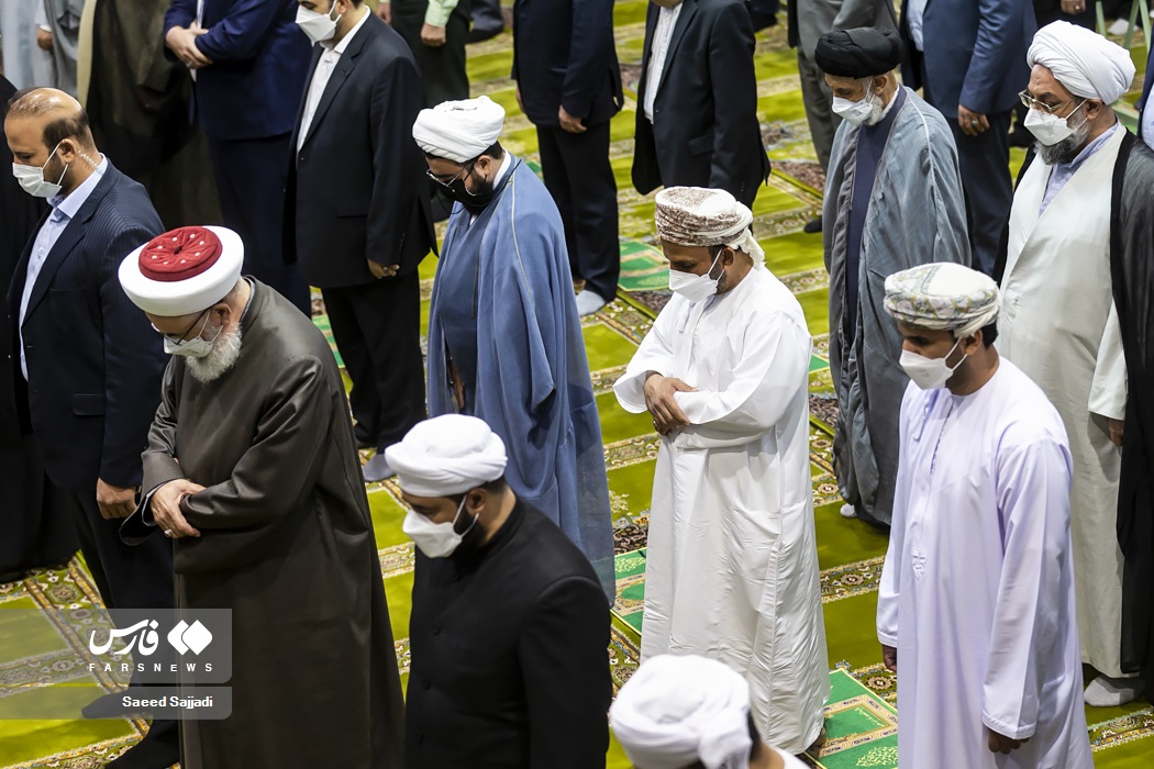 نماز جمعه تهران با حضور مهمانان خارجی سی و پنجمین کنفرانس بین المللی وحدت اسلامی