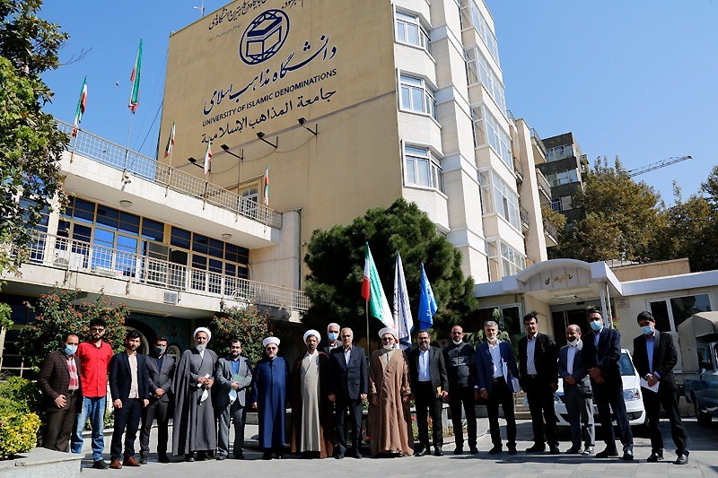 بازدید جمعی از میهمانان لبنانی کنفرانس وحدت از دانشگاه مذاهب اسلامی