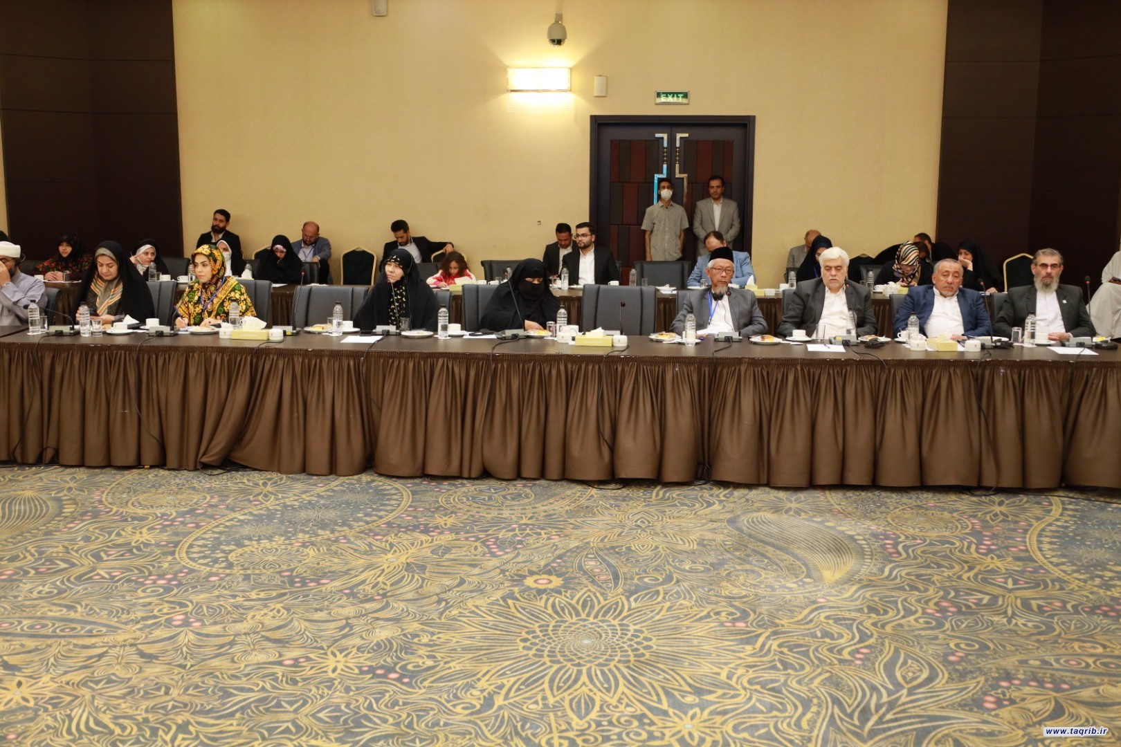 ندوة حواريه بين رؤساء المؤسسات الدولية مع ضيوف المؤتمر الدولي الـ 37 للوحدة الاسلامية