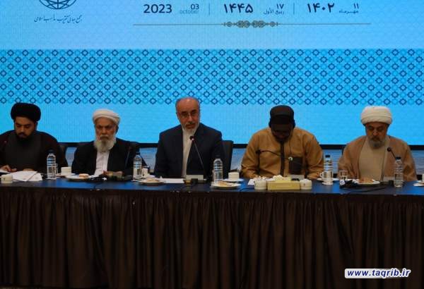 رؤساء الجامعات الدولية في ايران يلتقون بضيوف مؤتمر الوحدة الـ 37