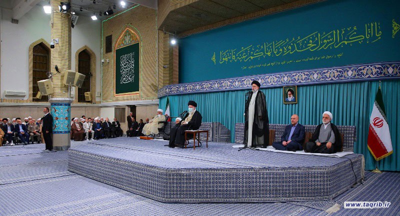 الرئيس الايراني : الوحدة والمقاومة ونبذ التكفير والتسوية ستبشر بتكوين حضارة إسلامية جديدة