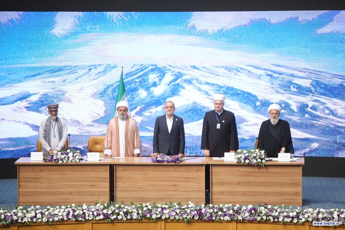 درس بزرگ دبیرکل در کنفرانس وحدت