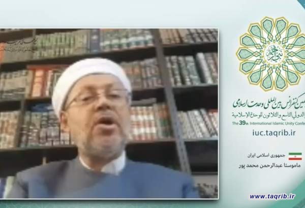 پیامبر اسلام (ص) تنها الگوی شایسته برای امت اسلامی است