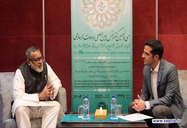 وحدت مسلمانان تنها راه مقابله با ظلم و بی‌عدالتی است/ ایران، پیشگام وحدت امت اسلامی