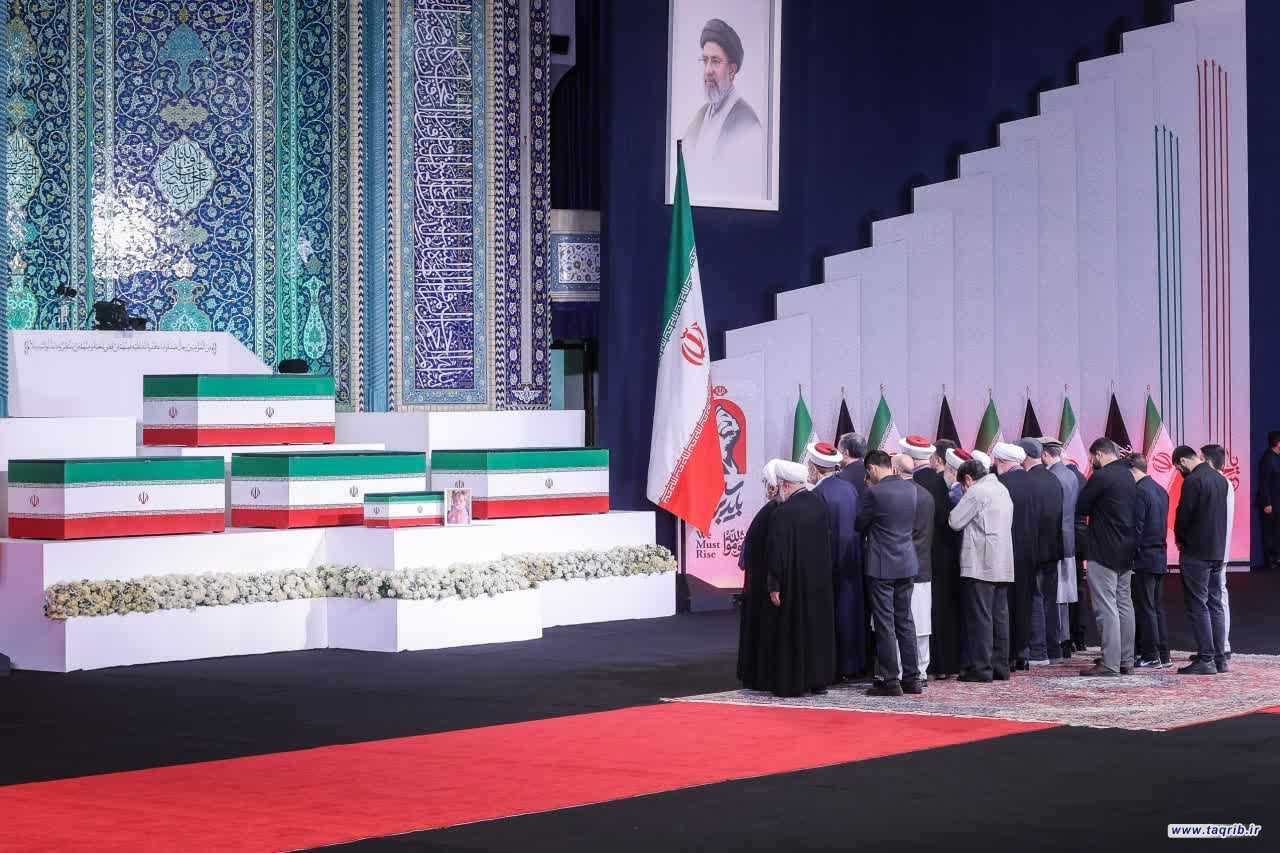 آزمون وفاداری به اندیشه وحدت‌ساز رهبر شهید