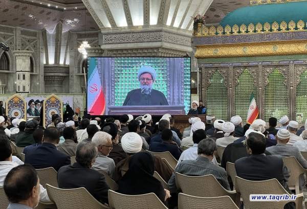وحدت اسلامی راه ایستادگی در برابر تجاوز و طاغوت‌هاست/ مکتب فکری آیت‌الله خامنه‌ای باید به درس و عمل تبدیل شود