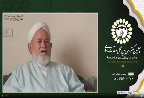 فرهنگ وحدت‌گرای رهبر شهید باید در جامعه اسلامی تبیین شود