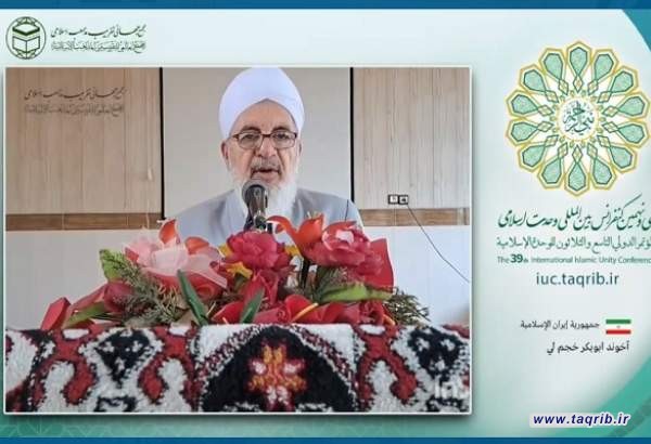 تنها راه برای برقراری وحدت اسلامی بازگشت به قرآن و سنت پیامبر(ص) است