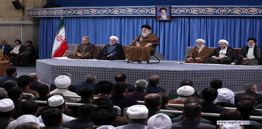 قائد الثورة الاسلامية يستقبل عددا من المسؤولين و ضيوف مؤتمر الوحدة الإسلامية