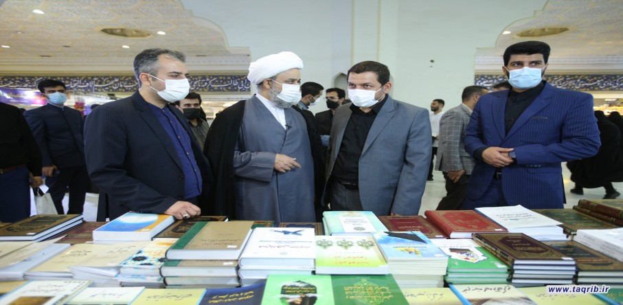 بازدید دبیر کل مجمع جهانی تقریب مذاهب اسلامی از نمایشگاه قرآن