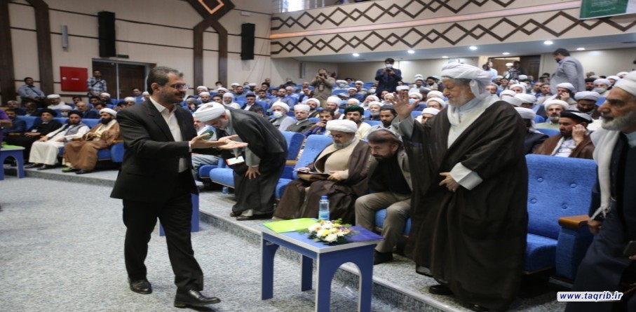 اولین اجلاس منطقه ای وحدت اسلامی در کردستان(3)