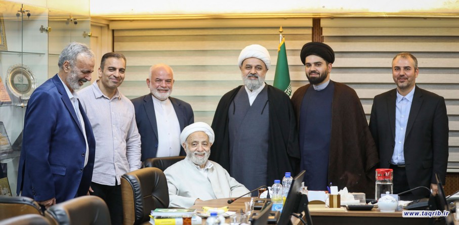 لقاء الأمين العام الدكتور حميد شهرياري مع حجت الاسلام الشيخ محسن قرائتي