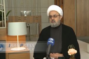 گفتگو با ایران پرس
